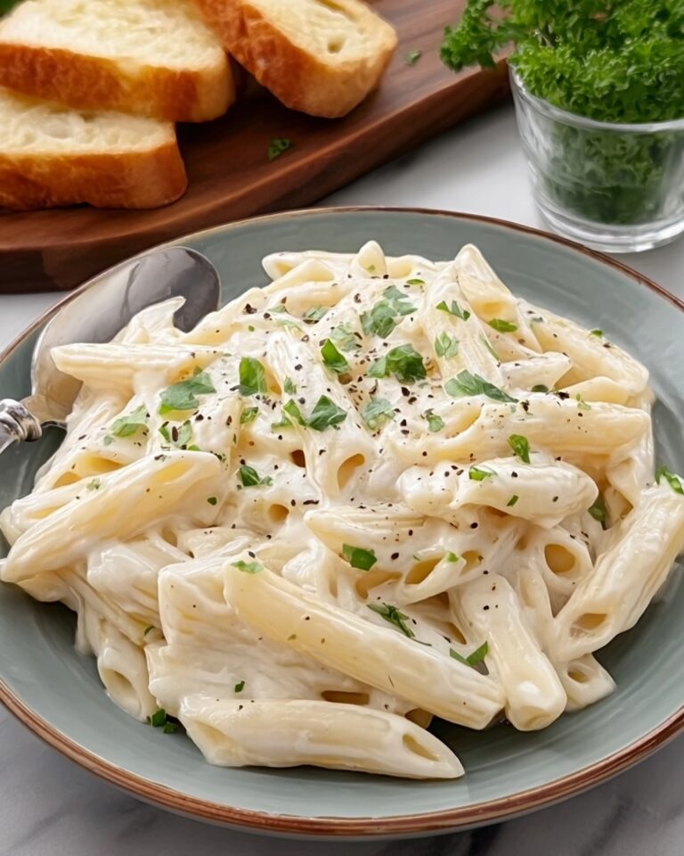 Creamy Garlic Chicken Penne Pasta Recipe