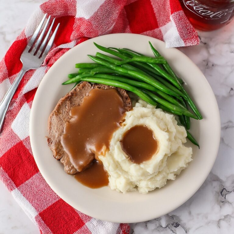 Crock Pot Cube Steak with Rich Onion Gravy Recipe